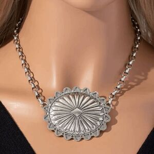 Western Boho Concho Pendant Necklace